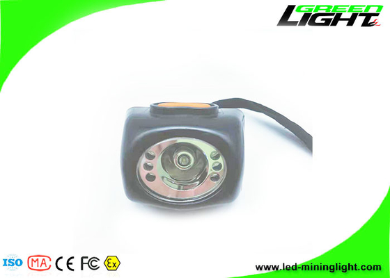 IP68 مقاوم للماء 8000lux شاشة رقمية مينر كشافات قابلة لإعادة الشحن 221lum 15 ساعة وقت عمل طويل