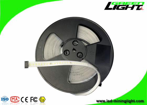1630 لومن / م أضواء شريط LED مرنة خارجية من السيليكون SMD 2835140 المصابيح لنفق التعدين
