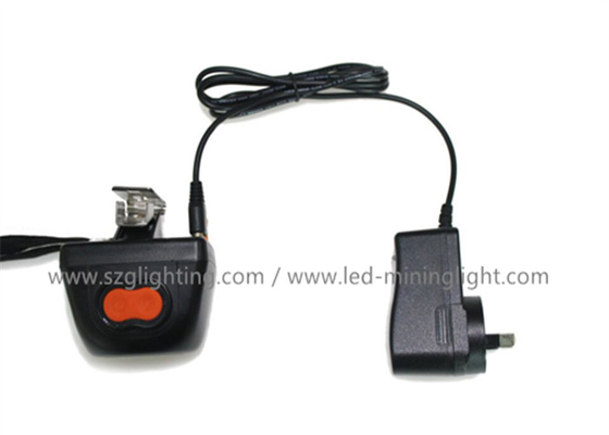 غطاء مصباح LED مقاوم للانفجار مع سطوع OLED لاسلكي 4000 لوكس IP67