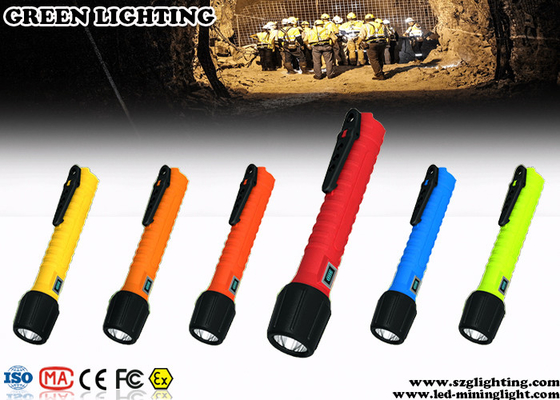 IP 68 مصباح شعلة قابل لإعادة الشحن ، 240 LuX Flashlight Explosion Proof