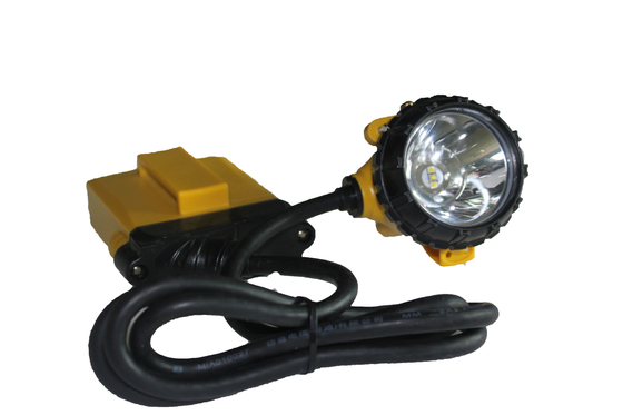 GL12-A IP68 490g الوزن 3 واط 25000Lux 10.4Ah LED كشافات قابلة للشحن