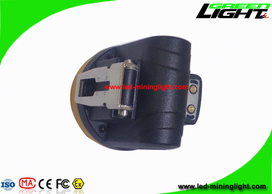 مصباح بغطاء لاسلكي 10000 لوكس محمول عالي الشعاع 3.8 أمبير مع شاحن USB / DC