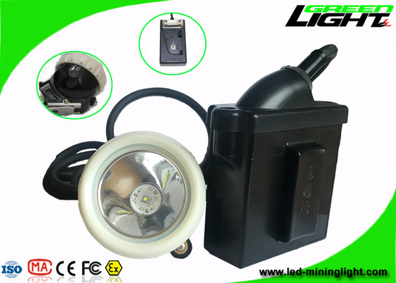 ضوء التعدين LED القابل لإعادة الشحن تحت الأرض 6.6Ah 4000 لوكس 1000 دورة بطارية