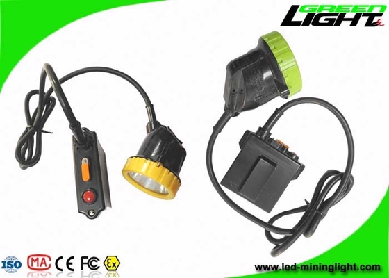 كشافات LED قابلة لإعادة الشحن IP67 مقاومة للماء 3.7 فولت 11.2Ah 50000lux للصيد