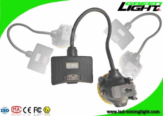 كشافات LED نصف سلكية قابلة لإعادة الشحن 15000 لوكس 6.8 أمبير سعة كبيرة IP68 1.7 واط