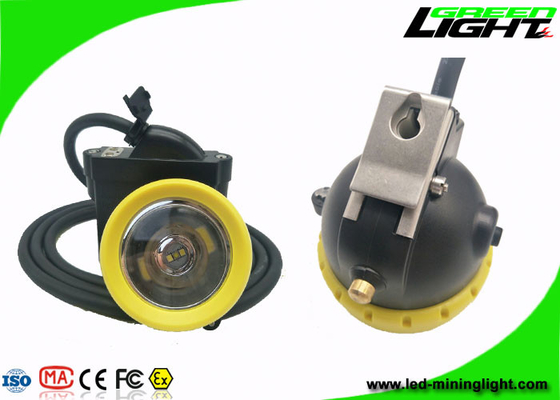 مصباح LED عالي الطاقة قابل لإعادة الشحن 10000lux 7.8Ah بطارية 18 ساعة وقت العمل