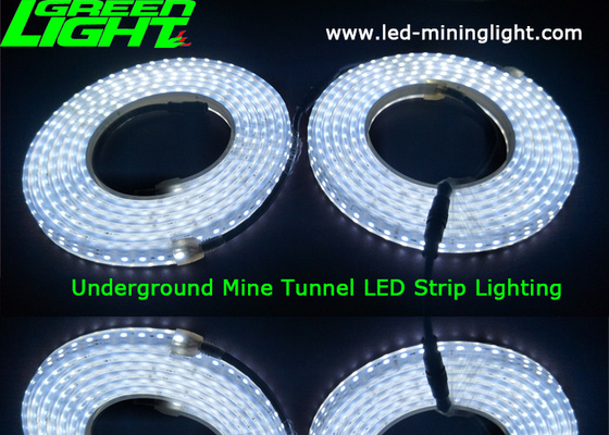نفق تحت الأرض دافئ أبيض بقيادة قطاع أضواء مضادة للانفجار 60 LEDs سهلة التركيب