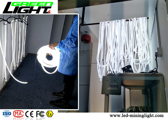 أضواء الشريط الأبيض الدافئ LED 60 LED SMD5050 للإضاءة الخطرة / الآمنة