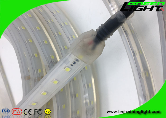 5050 smd ماء بقيادة قطاع أضواء مرنة 24v مشرق الأبيض مقاومة للحريق
