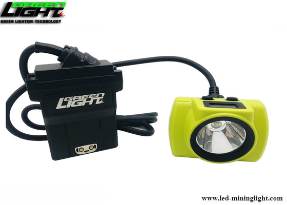 شاشة OLED 4.07W 6.8Ah 25000lux كشافات LED قابلة لإعادة الشحن