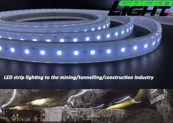 16W / M 2362Lum LED أضواء شريطية مرنة SMD5050 110-230VAC