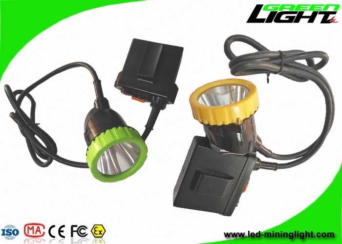 كشافات LED قابلة لإعادة الشحن IP67 مقاومة للماء 3.7 فولت 11.2Ah 50000lux للصيد