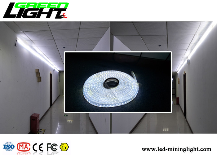 أضواء الشريط الأبيض الدافئ LED 60 LED SMD5050 للإضاءة الخطرة / الآمنة